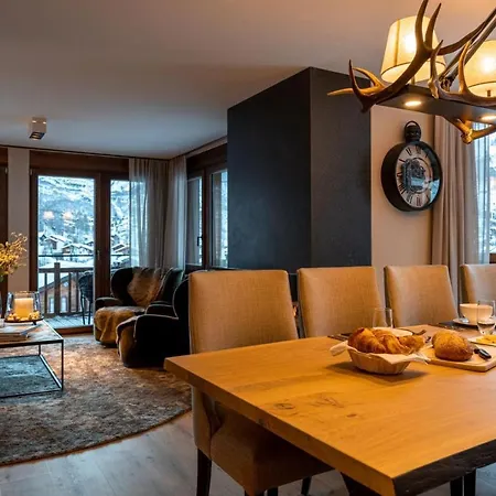 Riede With Spectacular Matterhorn Views 체르마트